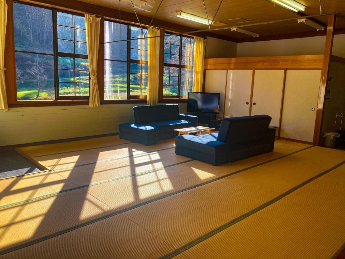 Mori No Bunkou Fuzawa - Vacation Stay 92943V Tadami Екстер'єр фото